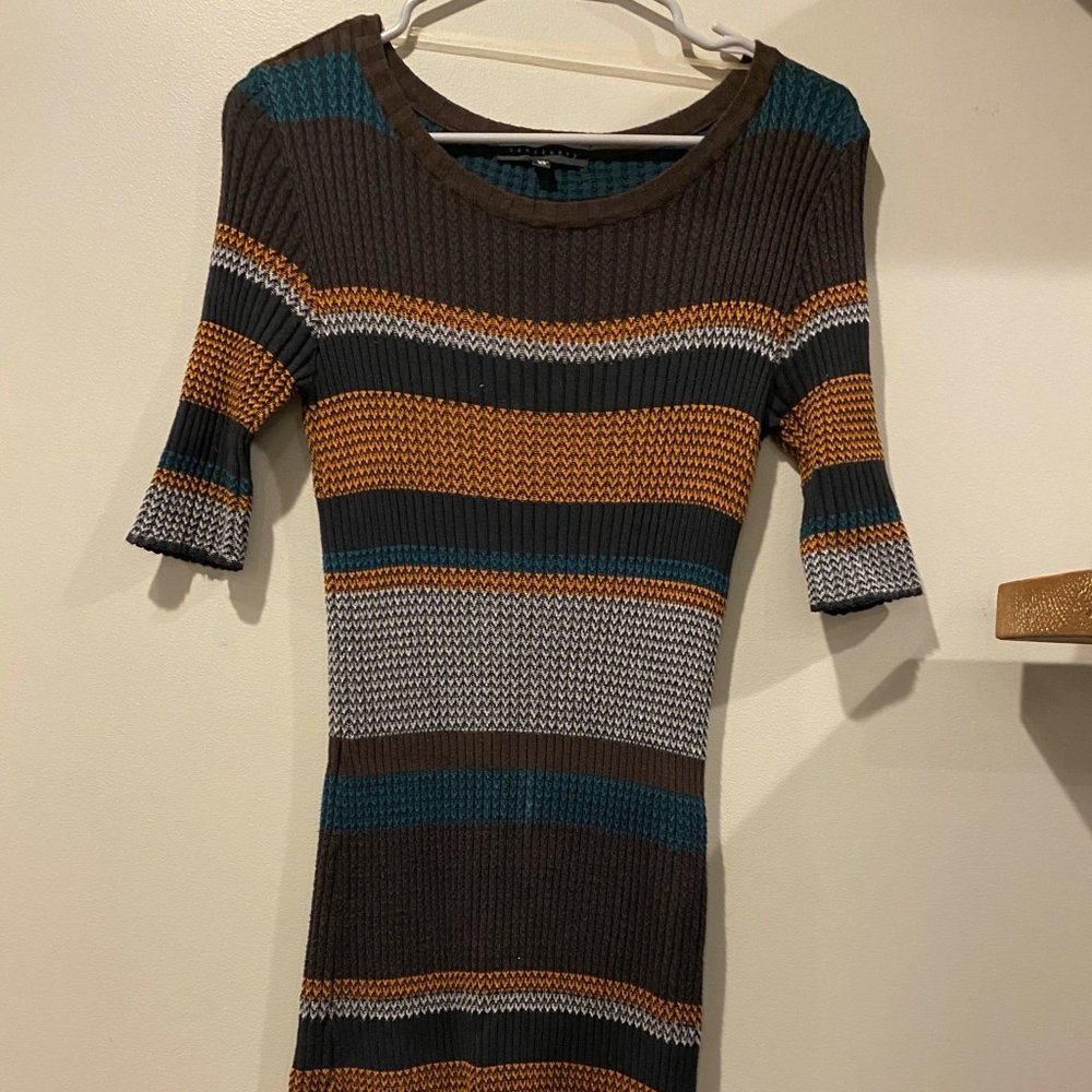 Stripped knitted midi length dress